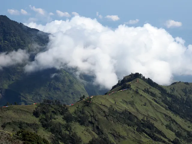 Under Rinjani